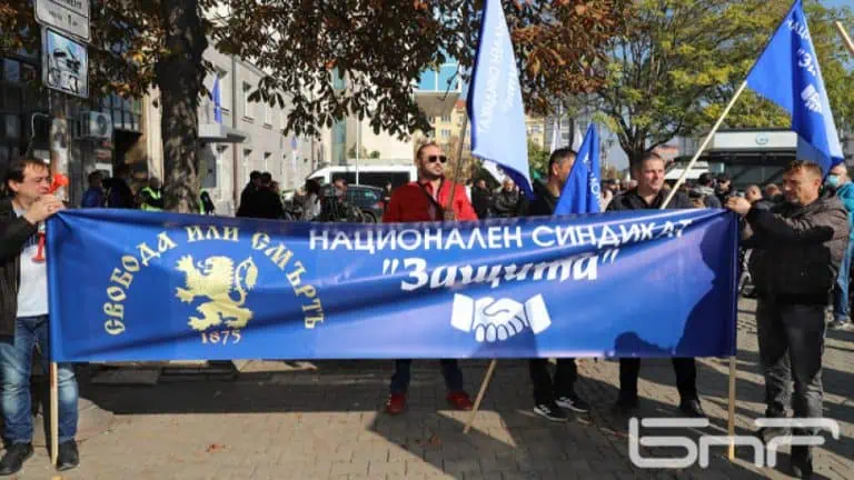 Протестен палатков лагер