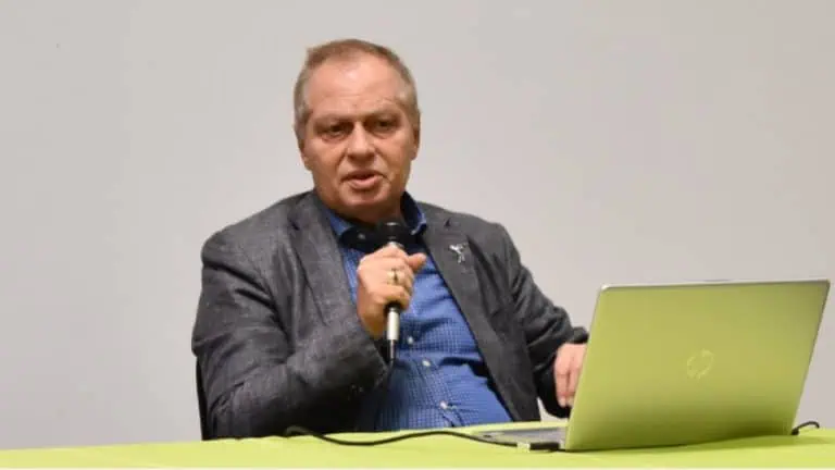 Акад. проф. д-р Иван Миланов