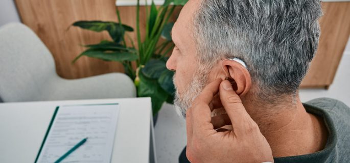 замяна на стар слухов апарат