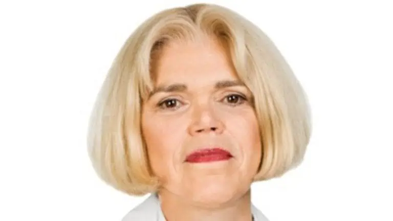 доц. д-р Веселка Стойнова