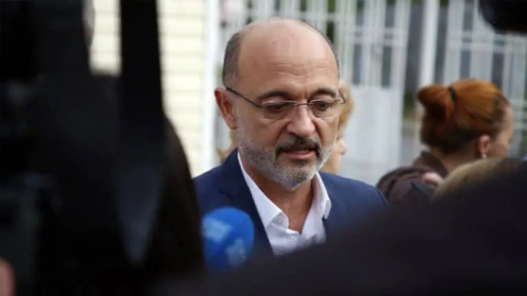 Министър Меджидиев
