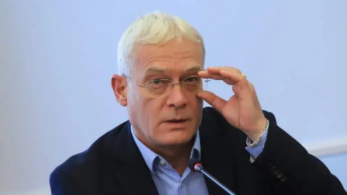 Проф. Петко Салчев