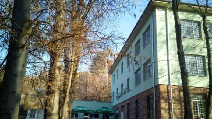 психиатрични болници