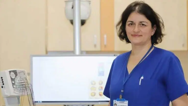 Доц. Стефка Мантарова