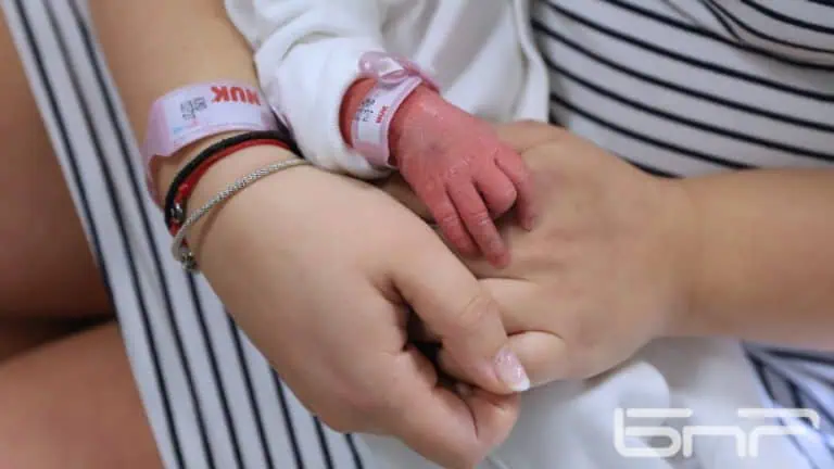 Скринингът на новородените