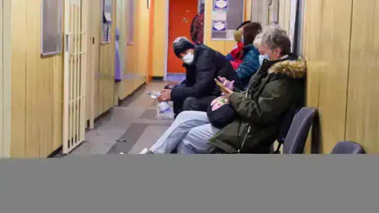 https://bnr.bg/post/102154654/kak-nzok-kontrolira-izvanbolnichnata-pomosht