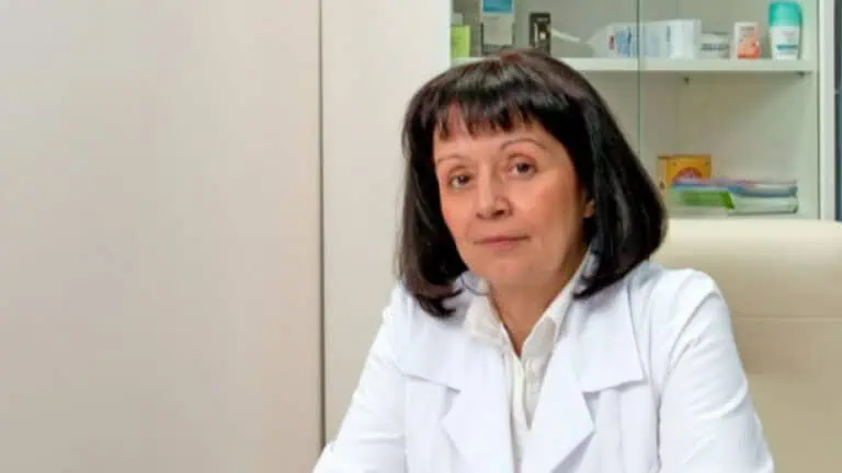 Доц. Жана Казанджиева