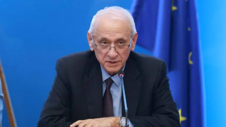 д-р Силви Кирилов