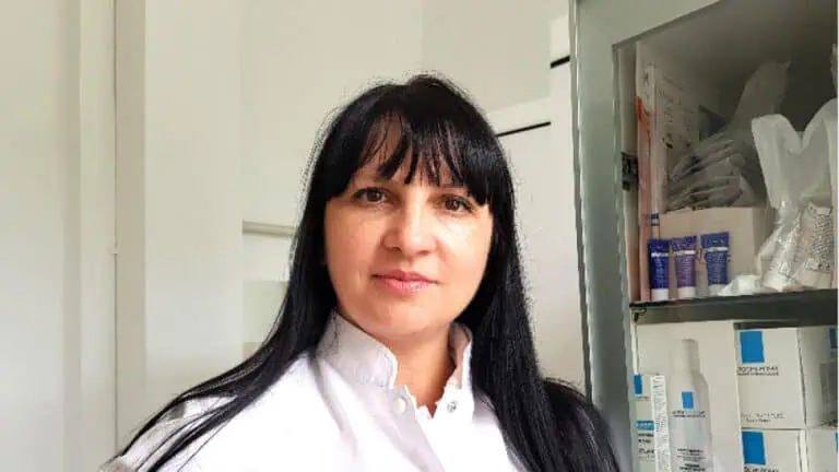 Д-р Виолета Нанкова