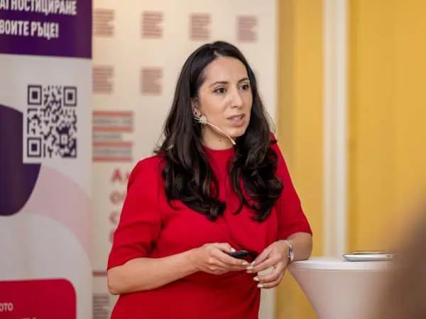 Кулинарна академия „Сила в чиния“ – в помощ на жени с рак на гърдата