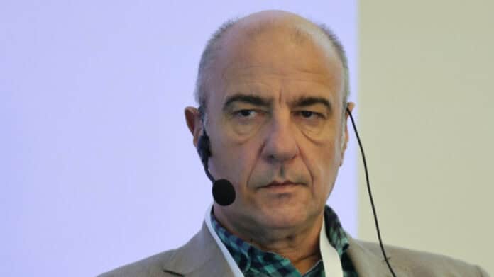 Доц. д-р Любомир Киров Доц. д-р Любомир Киров