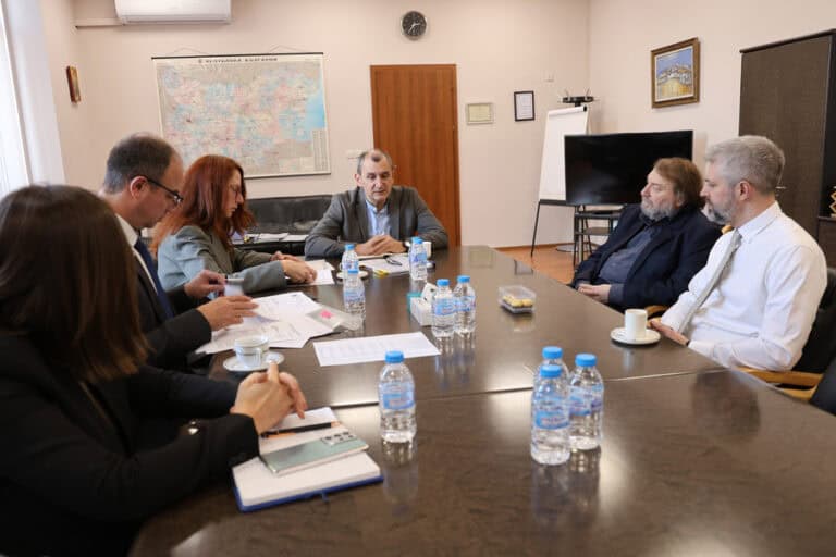 Министър Михаил Околийски изиска оздравителен план за МБАЛ „Св. Анна“ във Варна