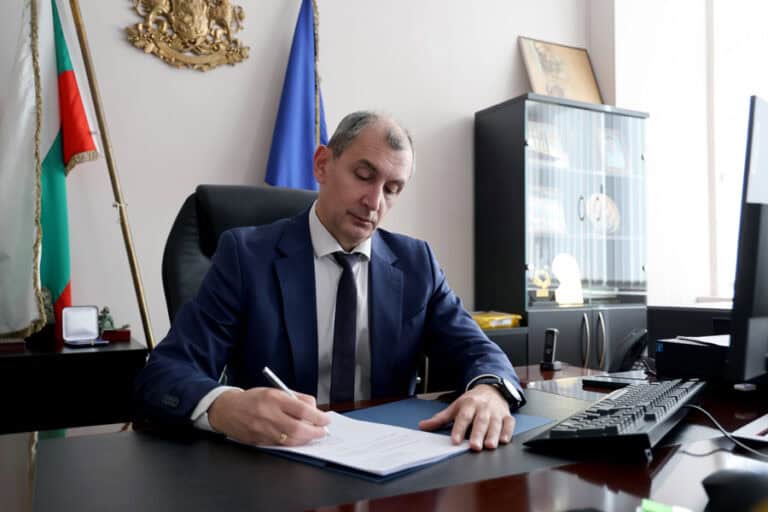 Министърът на здравеопазването утвърди рамка за системен подход към здравното образование в училищата