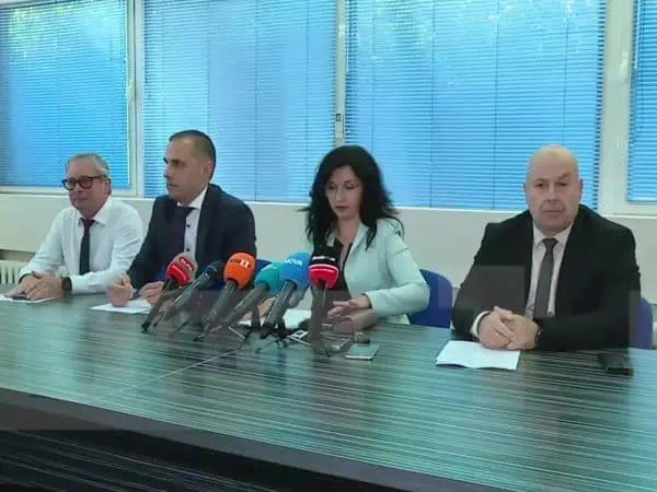 temp_img Разкриха мащабна схема за източване на НЗОК с участието на лекари