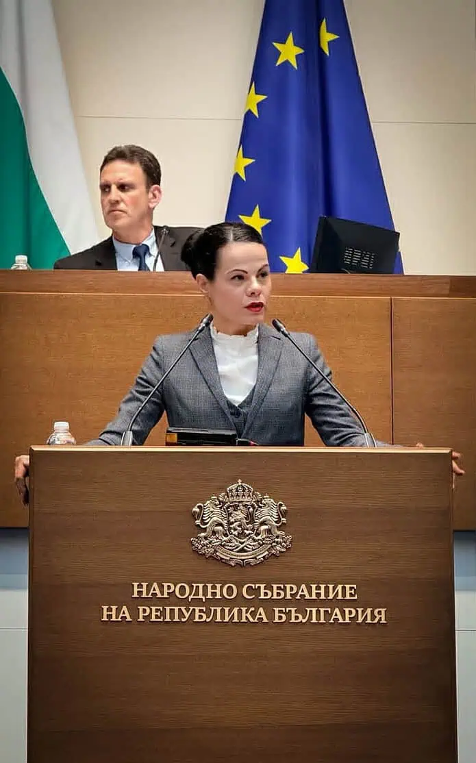 temp_img Здравният министър Ивкова: Дестабилизацията в системата след две десетилетия опити за реформи е недопустима